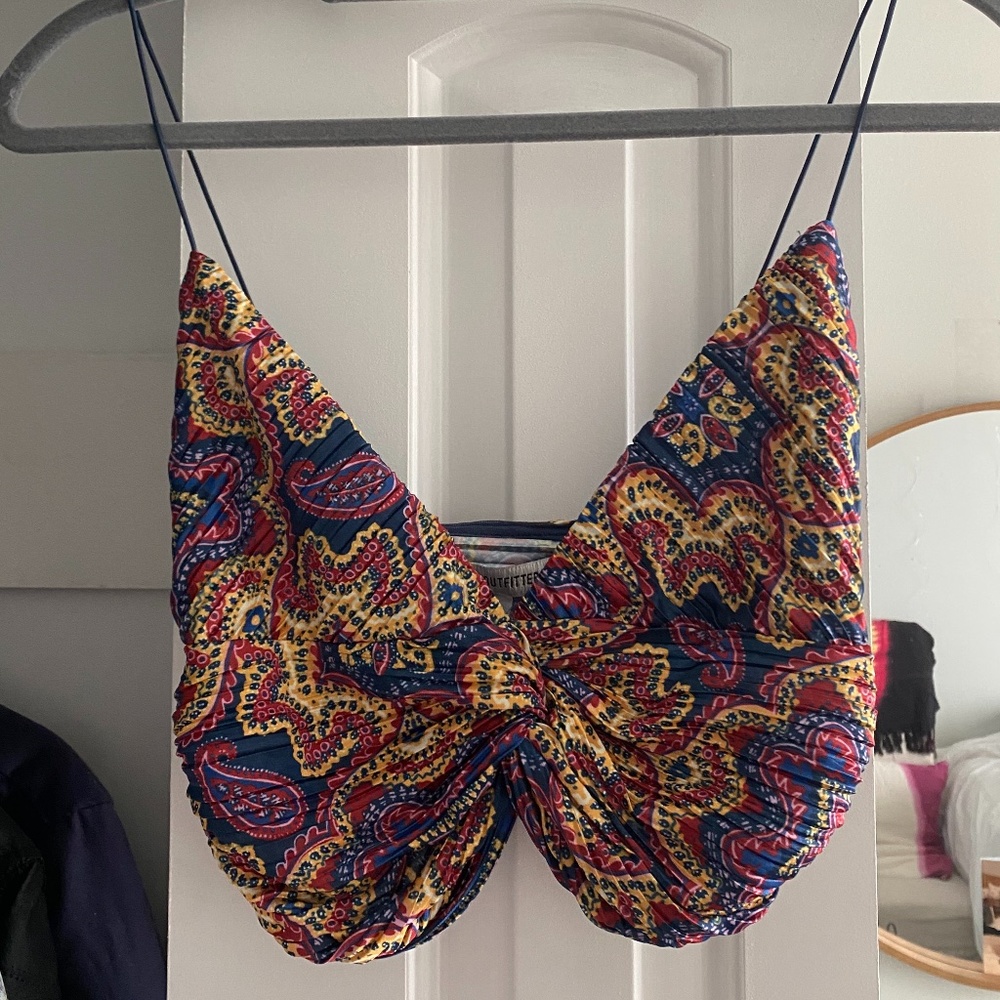 never worn cute+colorful urban top